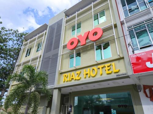 Фотографии гостиницы 
            OYO 89839 Riaz Hotel