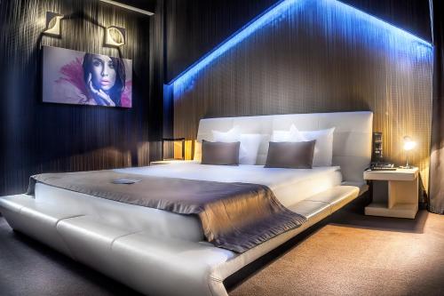 Фотография гостиницы Plaza V Executive Hotel