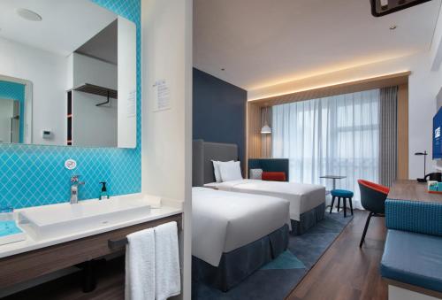 Фотография гостиницы Holiday Inn Express Dongguan Humen, an IHG Hotel