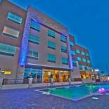 Фотография гостиницы Holiday Inn Express & Suites Edinburg- Mcallen Area, an IHG Hotel