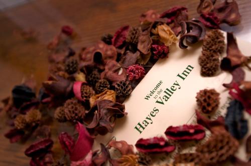 Фотография мини отеля Hayes Valley Inn