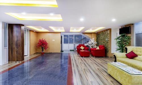 Фотографии гостиницы 
            Treebo Trend S M Royal Stay Bangalore Airport