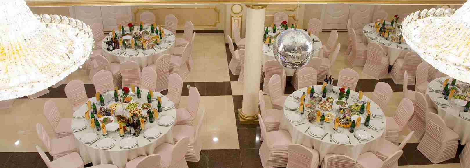 Фотография банкетного зала Белый зал