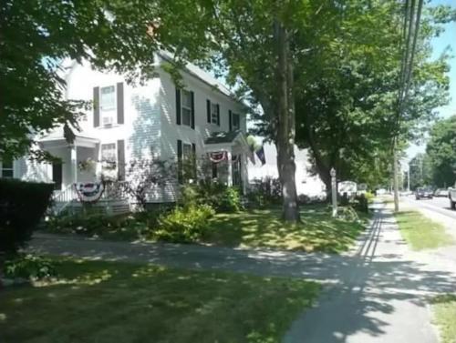 Фотография мини отеля Topsides Bed & Breakfast