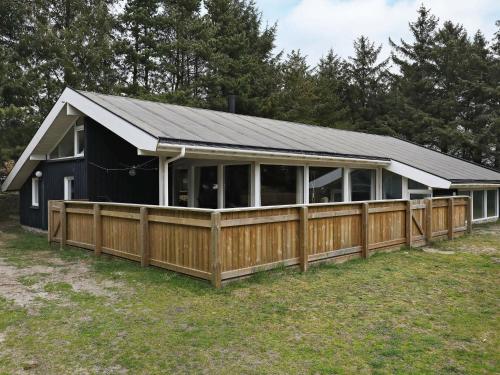 Фотография гостевого дома Holiday home Saltum X