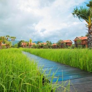 Фотография гостиницы Kampot River Residence