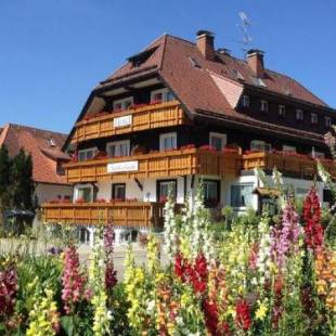 Фотографии гостиницы 
            Hotel Zartenbach B&B