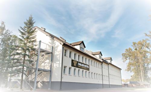 Фотография гостиницы Tailor Hotel Sport & Conference