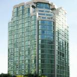 Фотография гостиницы Rosedale on Robson Suite Hotel