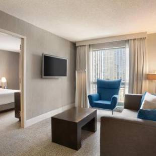 Фотографии гостиницы 
            Hilton Chicago Magnificent Mile Suites
