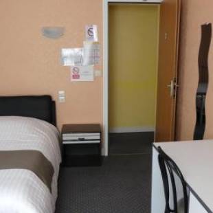 Фотографии гостиницы
Hôtel Duguesclin