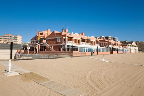 Фотография апарт отеля Lloyds Beach Club