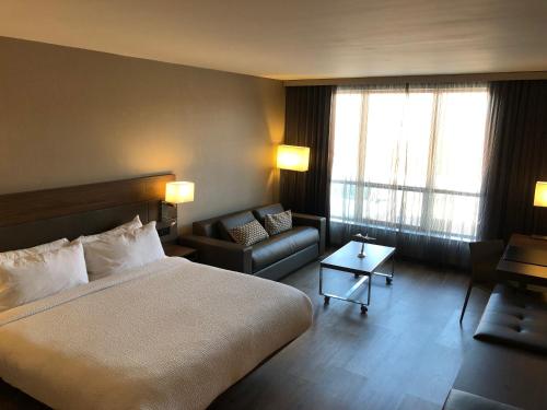 Фотография гостиницы AC Hotel Kansas City Plaza