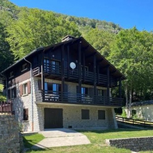 Фотография гостевого дома Chalet au Mont-Lozère - Chantegrive