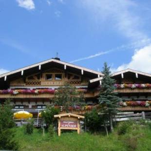 Фотографии гостевого дома 
            Alpenhof Schwaiger - Hotel Garni