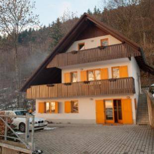 Фотографии гостевого дома 
            Holiday Home Zelenka