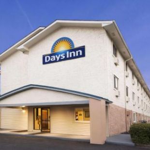 Фотография гостиницы Days Inn by Wyndham Greenwood SC