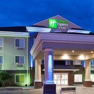 Фотографии гостиницы 
            Holiday Inn Express & Suites - Dickinson, an IHG Hotel