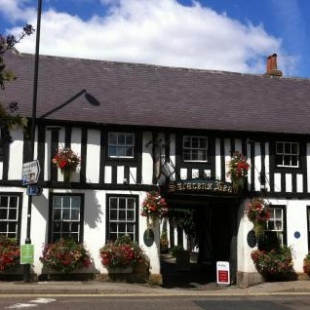 Фотография мини отеля The Saracens Head Hotel