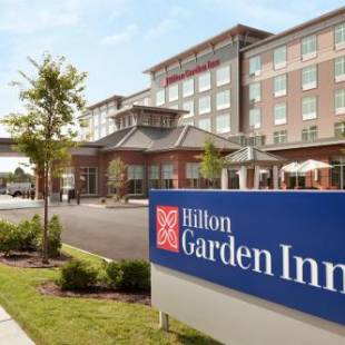 Фотографии гостиницы 
            Hilton Garden Inn Boston Logan Airport