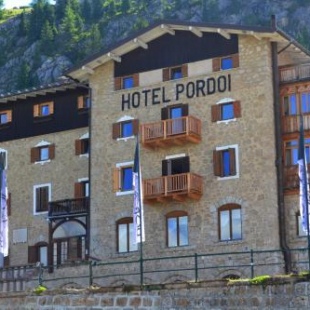 Фотография гостиницы Hotel Pordoi Passo Pordoi