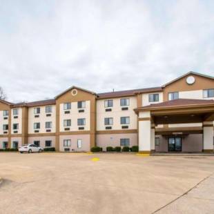 Фотографии гостиницы 
            Quality Inn & Suites Caseyville - St. Louis