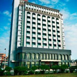 Фотографии гостиницы 
            Yaling Hotel