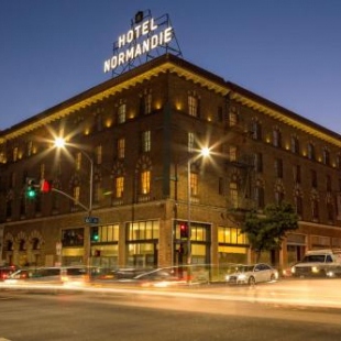 Фотография гостиницы Hotel Normandie - Los Angeles