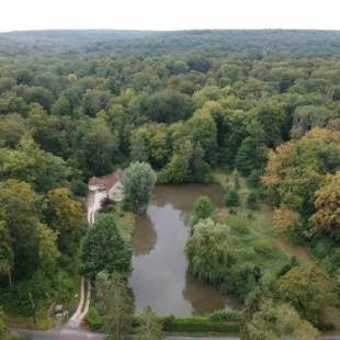 Фотографии гостевого дома 
            Nid dans la forêt