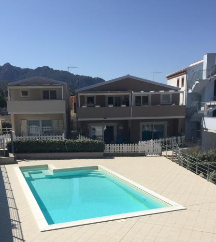 Фотография гостевого дома Carrabean sea in the North of Sardegna, with swimming pool