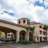 Фотография гостиницы Quality Inn & Suites Camarillo-Oxnard