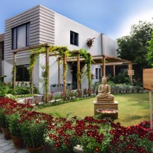 Фотография гостиницы Karma Chalets Gurgaon