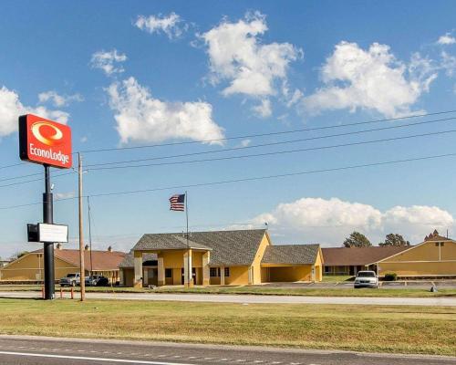 Фотографии гостиницы 
            Econo Lodge Pryor