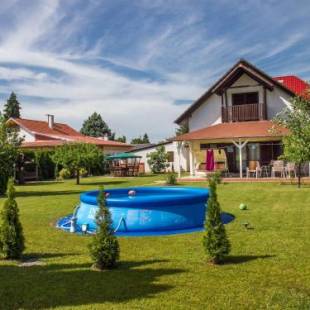 Фотографии гостевого дома 
            Holiday Home Grand Jardin