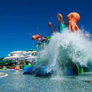 Фотографии гостиницы 
            Relaxia Lanzasur Club - Aqualava Water Park