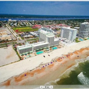 Фотография гостиницы Sea View Apt Building On Daytona Beach