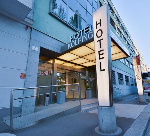 Фотография гостиницы Stadtoase Kolping Hotel