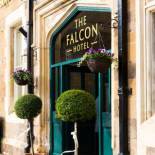 Фотография гостиницы The Falcon Hotel