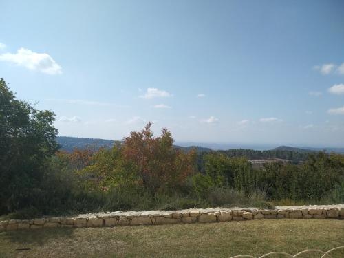 Фотография апарт отеля Shoresh mountain