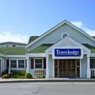 Фотографии гостиницы 
            Travelodge by Wyndham Iowa City