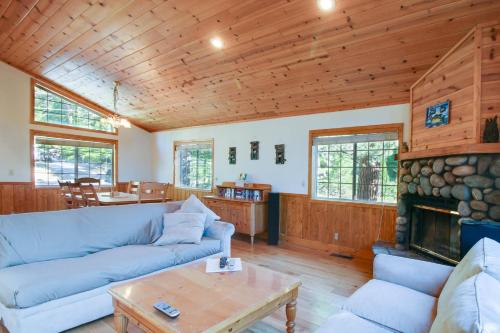 Фотография гостевого дома Fawn Lodge