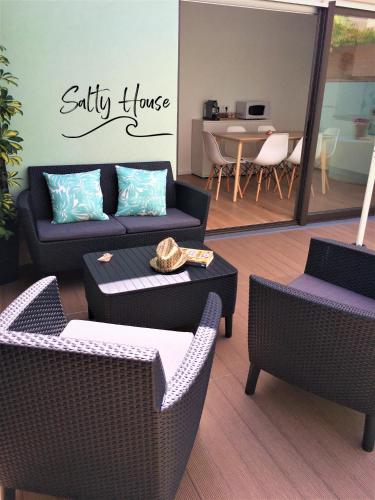 Фотография гостевого дома Salty House