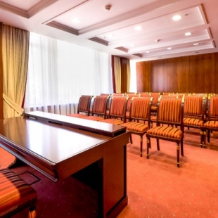 Фотография конференц-зала Николаевский зал