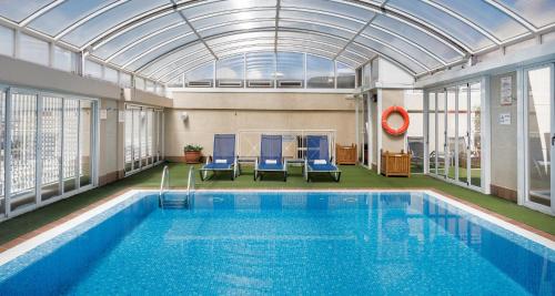 Фотография гостиницы NH Valencia Center