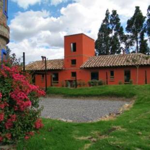 Фотографии гостевого дома 
            La Estancia de la Pradera Cabana Fiba