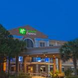 Фотография мини отеля Holiday Inn Express West Palm Beach Metrocentre, an IHG Hotel