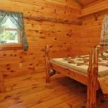 Фотография кемпинга Robin Hill Camping Resort Deluxe Cottage 13