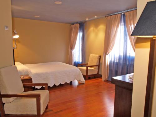 Фотография гостевого дома Hostal Fuentefria