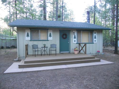 Фотография гостевого дома Adair Springs Cabin