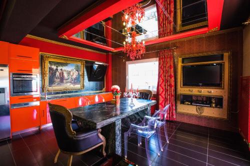 Фотография апарт отеля Luxury Suites